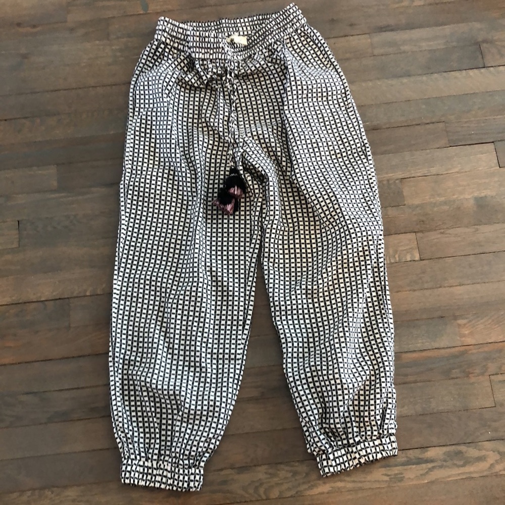 ANTHROPOLOGIE NWOT S TASSELED JOGGERS - Picture 3 of 6